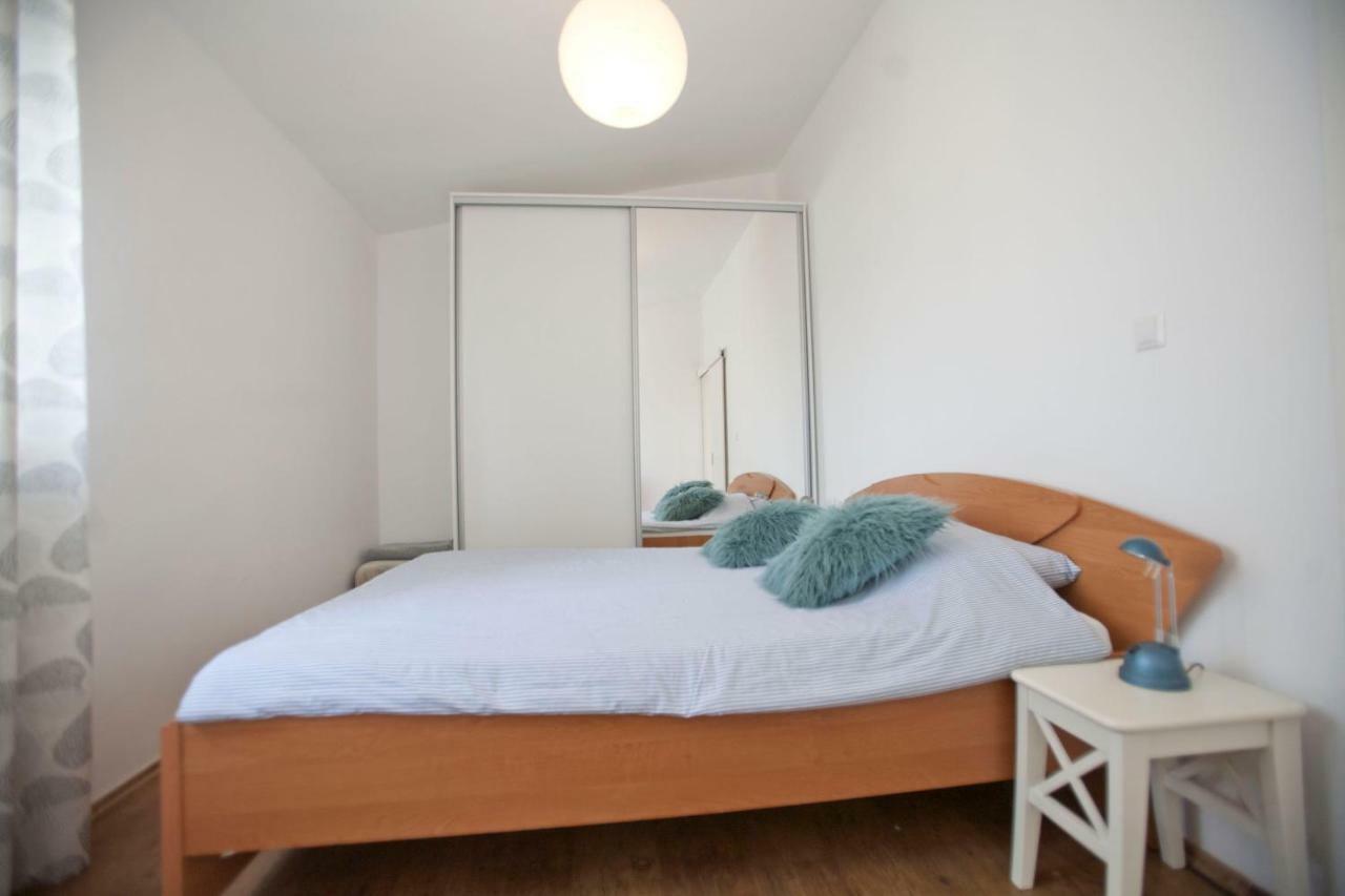 Apartment Ana Фажана Экстерьер фото